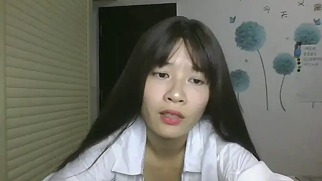 Snapshot of Monice1314 chatting on October 4, 2025, 12:28 pm Monice1314 online show from October 4, 2025, 12:28 pm