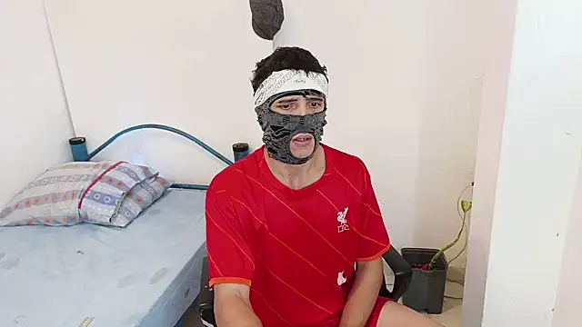 Dominic Shadow online show from February 13, 2026, 1:27 am