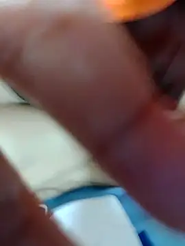 Snapshot of YuchengLy chatting on October 3, 2025, 1:34 pm YuchengLy online show from October 3, 2025, 1:34 pm