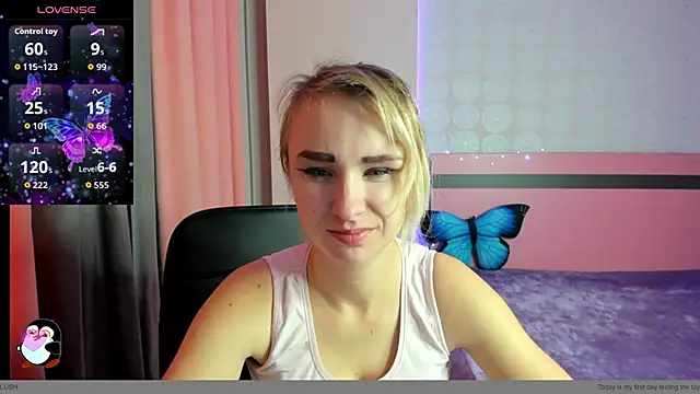 MeryMidnight online show from December 3, 2025, 7:08 am