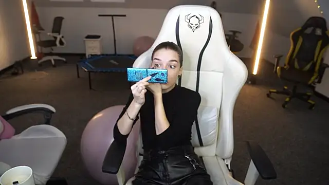  Lili 054 online show from October 9, 2025, 10:27 am