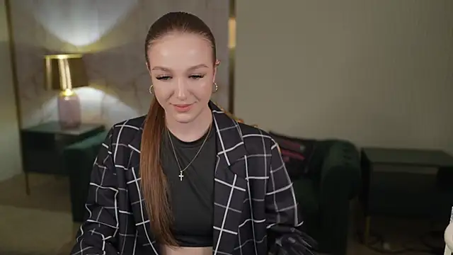 Ella 054 online show from March 8, 2026, 7:50 pm