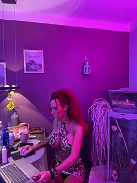 Snapshot of Hotmilfhamburg1 chatting on April 25, 2026, 3:53 am Hotmilfhamburg1 online show from April 25, 2026, 3:53 am