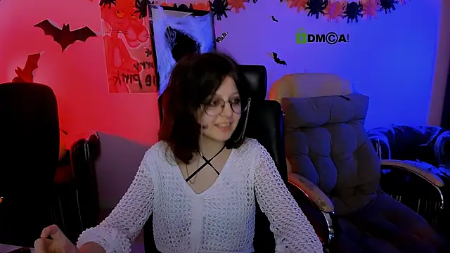 Snapshot of samanta_hotty chatting on October 31, 2025, 9:32 pm samanta hotty online show from October 31, 2025, 9:32 pm