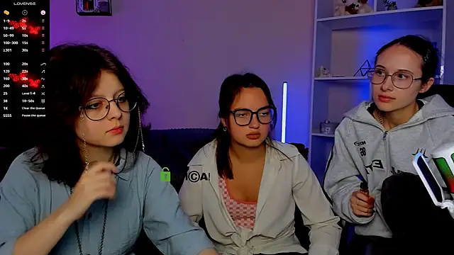 Snapshot of samanta_hotty chatting on October 17, 2025, 7:59 pm samanta hotty online show from October 17, 2025, 7:59 pm