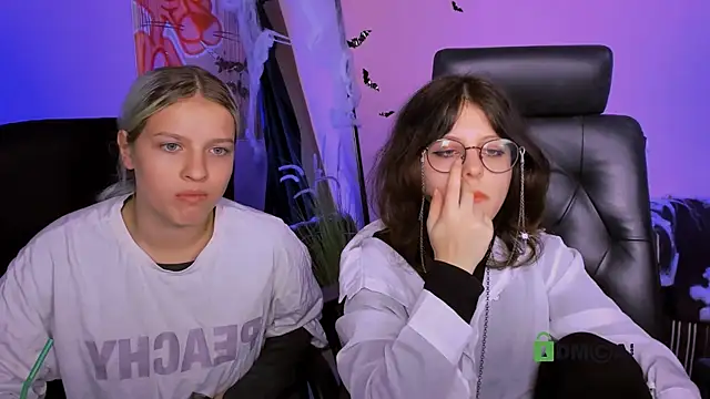 Snapshot of samanta_hotty chatting on November 4, 2025, 8:12 pm samanta hotty online show from November 4, 2025, 8:12 pm