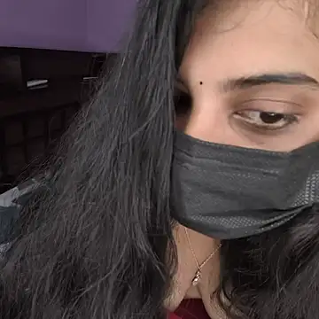 Snapshot of Telugu_sweet_couple_345 chatting on November 5, 2025, 6:22 pm Telugu sweet couple 345 online show from November 5, 2025, 6:22 pm