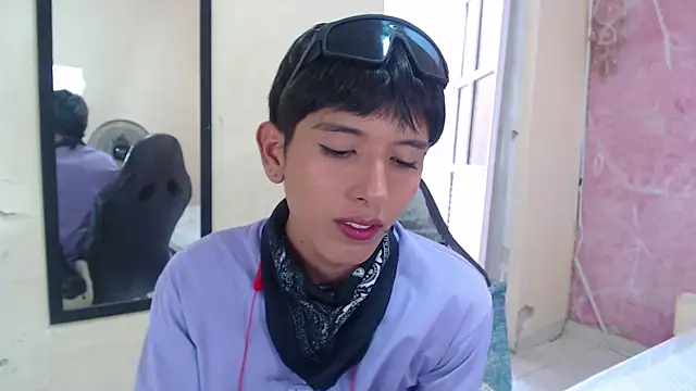 Snapshot of MAXIMILIANO__HOT chatting on September 24, 2025, 6:25 pm MAXIMILIANO HOT online show from September 24, 2025, 6:25 pm