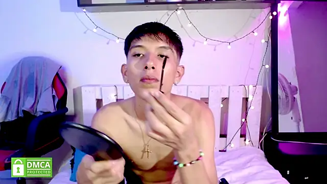 Snapshot of MAXIMILIANO__HOT chatting on October 9, 2025, 7:14 pm MAXIMILIANO HOT online show from October 9, 2025, 7:14 pm