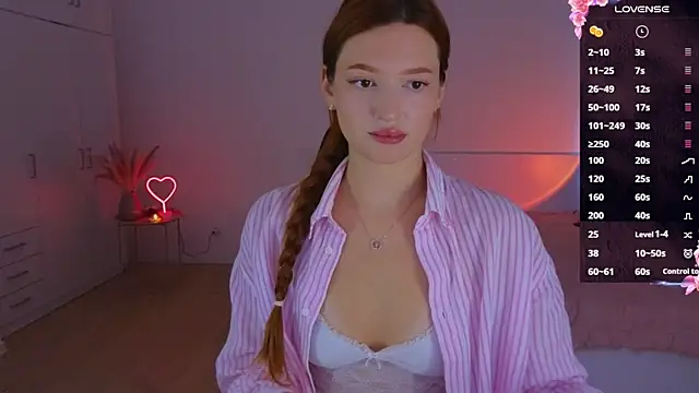 CuteAriel7 online show from July 6, 2026, 4:31 pm