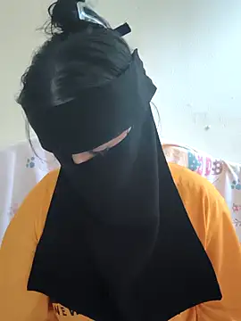 Snapshot of nice_touch9733 chatting on September 12, 2025, 9:20 am nice touch9733 online show from September 12, 2025, 9:20 am