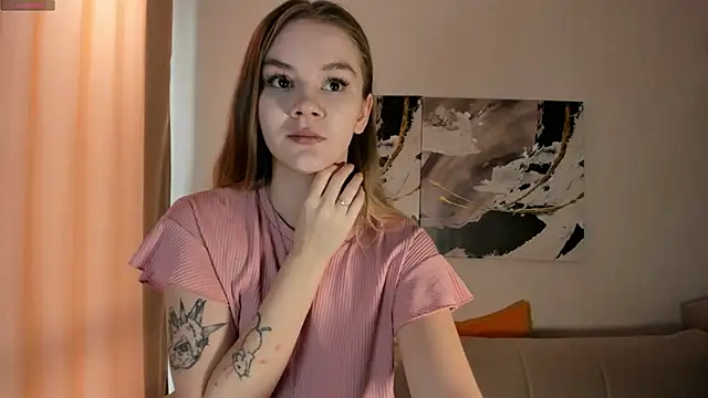 Snapshot of Angel_oci chatting on October 13, 2025, 12:40 pm Angel oci online show from October 13, 2025, 12:40 pm