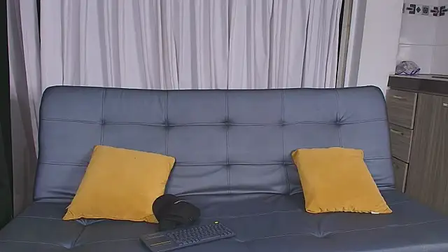 jiro kenji1 online show from September 24, 2025, 5:25 am