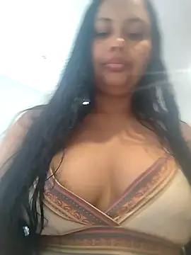 Alessandraa- online show from April 18, 2026, 7:58 pm