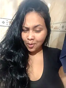 Snapshot of Alessandraa- chatting on May 30, 2026, 8:36 pm Alessandraa- online show from May 30, 2026, 8:36 pm