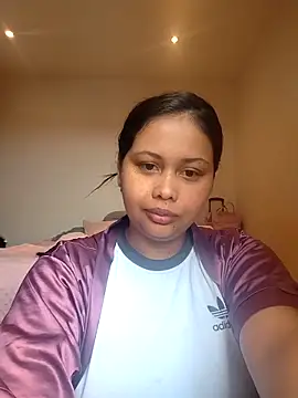 Snapshot of Alessandraa- chatting on February 28, 2026, 9:14 pm Alessandraa- online show from February 28, 2026, 9:14 pm