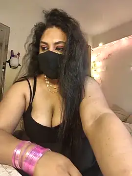 Indian queen007 online show from February 6, 2026, 11:01 pm