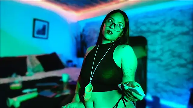 Gabbysweet0 online show from October 2, 2025, 9:51 pm