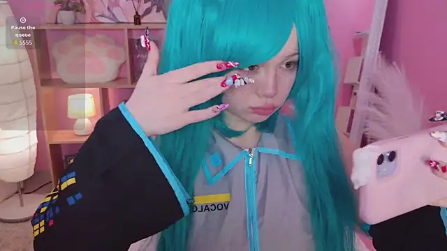 Kyomi Sun online show from November 16, 2025, 3:39 pm