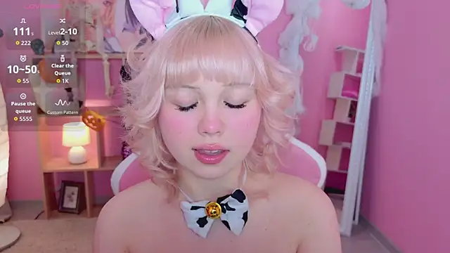 Kyomi Sun online show from October 20, 2025, 10:10 pm