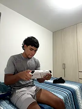 CHR58  online show from September 27, 2025, 6:08 am