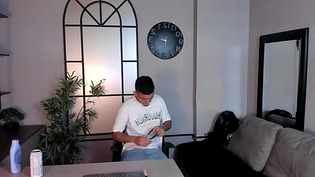 MrJustin  online show from October 10, 2025, 8:42 pm