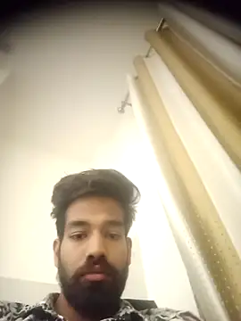 priyansh78584 online show from October 16, 2025, 3:53 pm