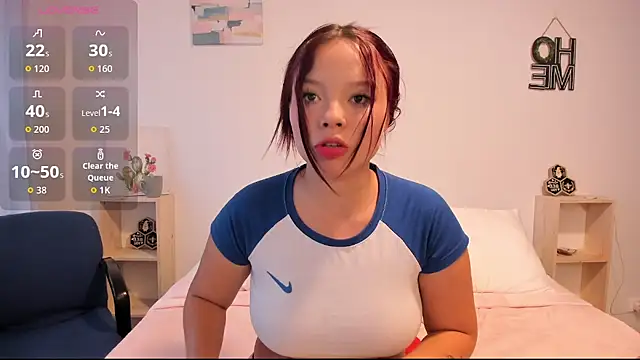 Natalia  Miller online show from October 22, 2025, 9:13 pm