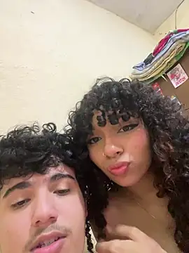 Snapshot of Casal-foda_braba chatting on July 12, 2026, 10:49 am Casal-foda braba online show from July 12, 2026, 10:49 am