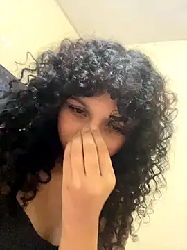 Snapshot of Casal-foda_braba chatting on November 6, 2025, 12:25 am Casal-foda braba online show from November 6, 2025, 12:25 am