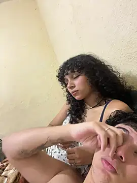 Snapshot of Casal-foda_braba chatting on May 16, 2026, 1:48 am Casal-foda braba online show from May 16, 2026, 1:48 am