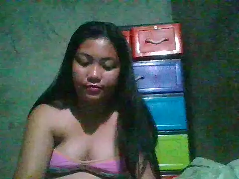 nikki zapphire online show from April 9, 2026, 2:34 pm