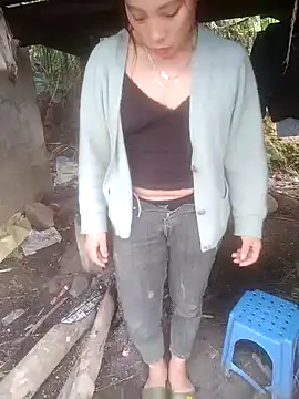 Phuong xxx online show from January 6, 2026, 7:12 am