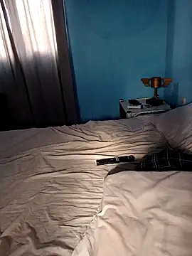 Snapshot of matiatr1112 chatting on December 20, 2025, 11:13 am matiatr1112 online show from December 20, 2025, 11:13 am