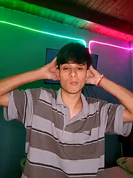 Snapshot of matiatr1112 chatting on September 14, 2025, 4:46 am matiatr1112 online show from September 14, 2025, 4:46 am