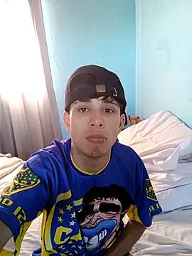 Snapshot of matiatr1112 chatting on November 10, 2025, 7:41 pm matiatr1112 online show from November 10, 2025, 7:41 pm