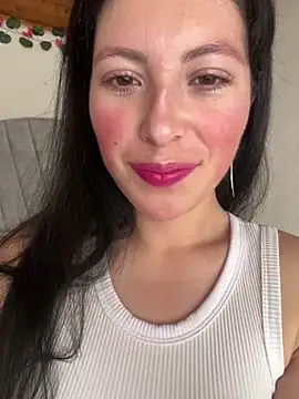 Mia salinass online show from September 23, 2025, 5:09 pm