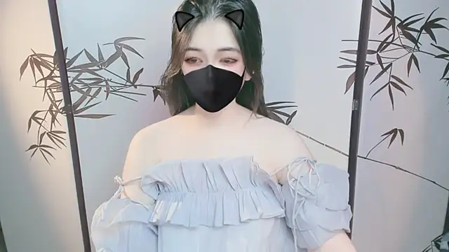 Sparkly Candy online show from November 28, 2025, 9:42 am