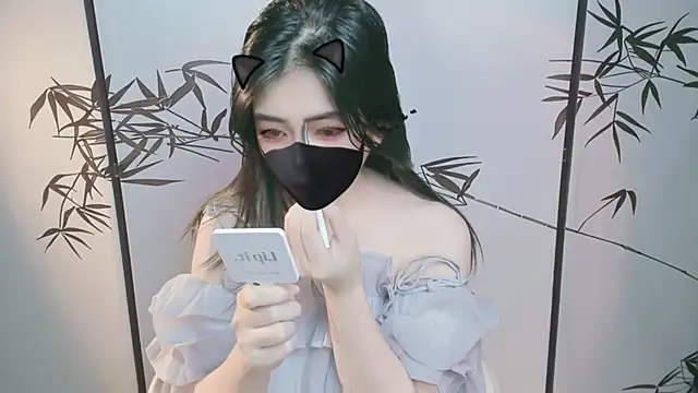 Sparkly Candy online show from November 29, 2025, 7:30 am