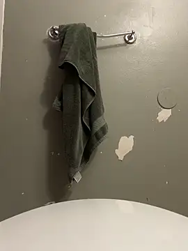 juniorl1 online show from September 24, 2025, 5:47 am