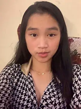 -Lie-06 online show from September 27, 2025, 12:33 pm