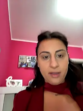 BabyLeopard online show from November 7, 2025, 4:11 pm