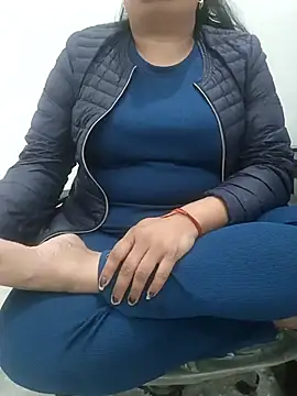 payal 261072  online show from February 8, 2026, 1:58 am