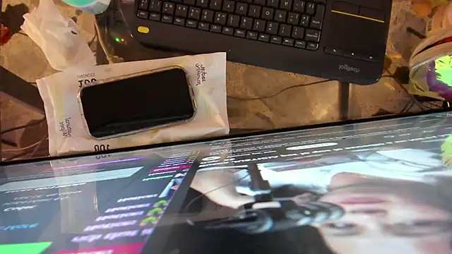 SarahCastro1  online show from March 14, 2026, 3:56 am