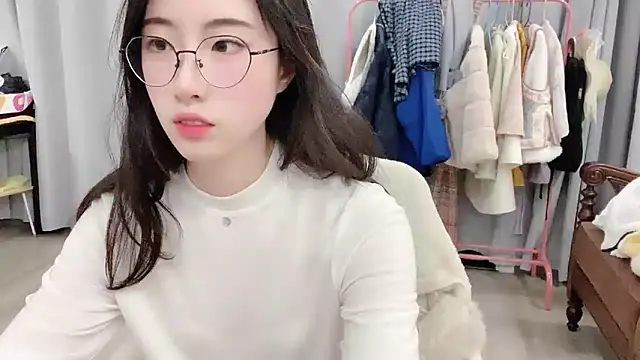 Snapshot of Freya7777 chatting on November 27, 2025, 1:33 pm Freya7777 online show from November 27, 2025, 1:33 pm