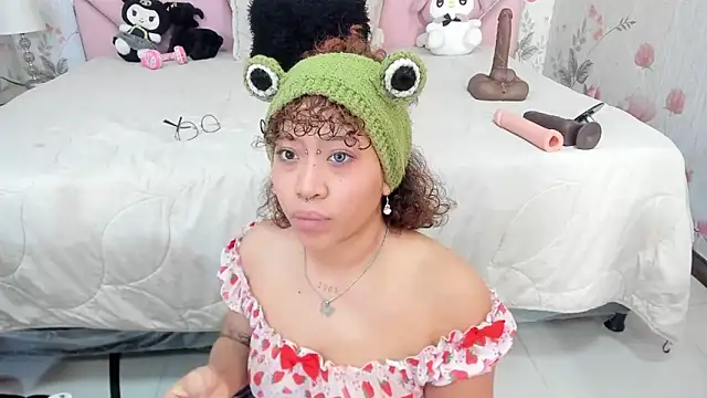 Snapshot of SafiroAgataaa chatting on February 22, 2026, 3:09 am SafiroAgataaa online show from February 22, 2026, 3:09 am