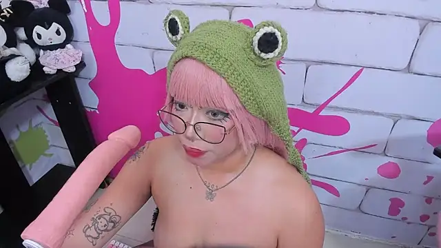 Snapshot of SafiroAgataaa chatting on February 11, 2026, 3:50 am SafiroAgataaa online show from February 11, 2026, 3:50 am