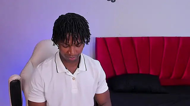 Snapshot of tau_montes chatting on December 18, 2025, 12:53 pm tau montes online show from December 18, 2025, 12:53 pm