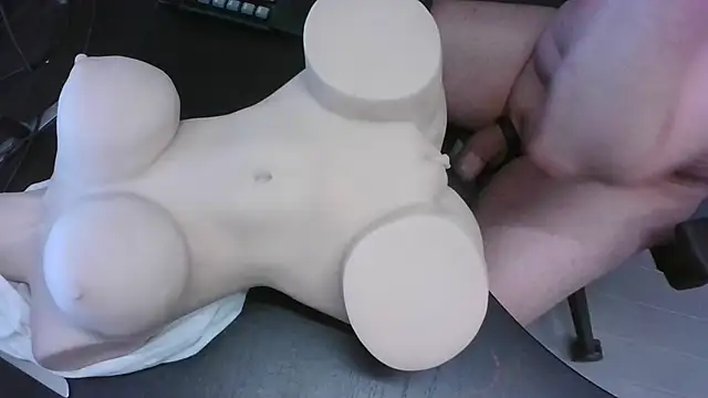 sissy saski online show from March 3, 2026, 3:52 pm