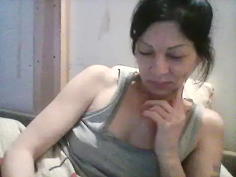 Milana38 online show from April 18, 2026, 7:07 pm